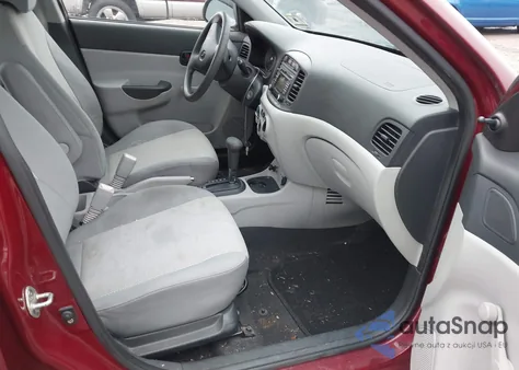 2011 Hyundai Accent Gls z USA, uszkodzony, nr VIN KMHCN4AC0BU571896